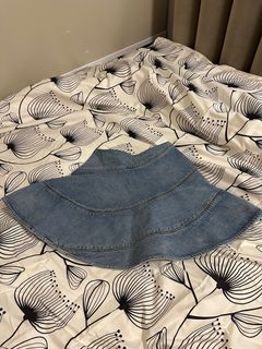 （分類：）位於 。 由 addyle 提交（商品編號 1299592094，圖片 1）。簡介： 。