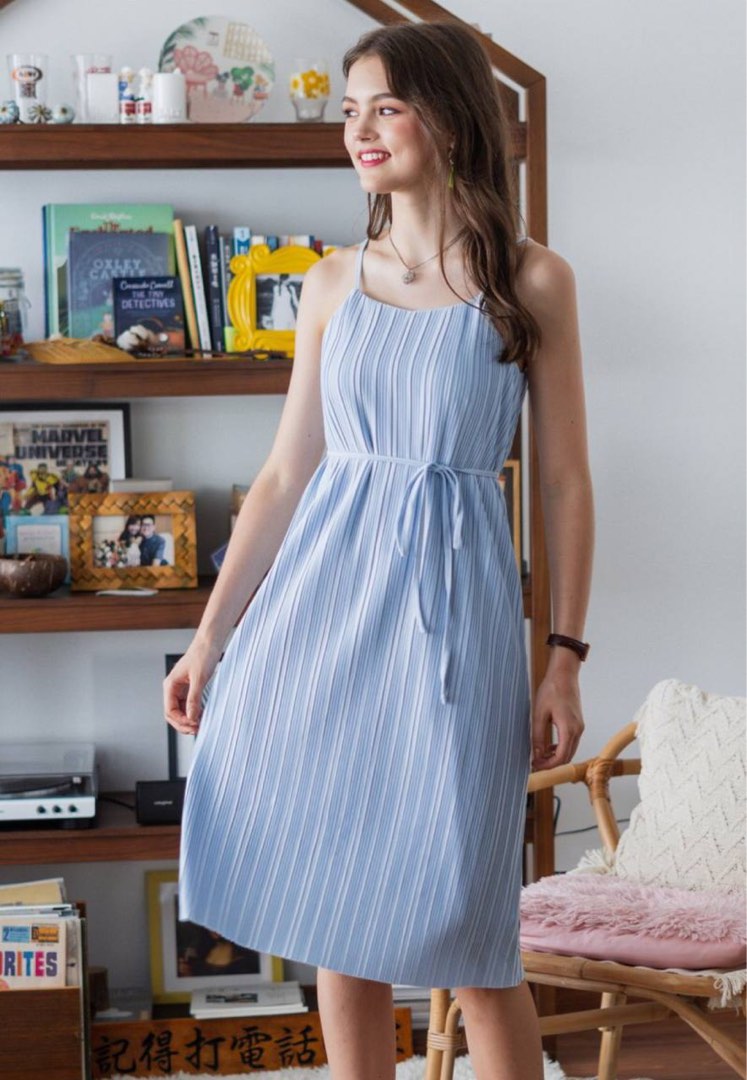 Fine pleated dress clearance