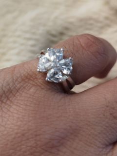 (Category: ) located in . Submitted by clovergold888 (Listing ID 1299619356, Image 1). Description: .