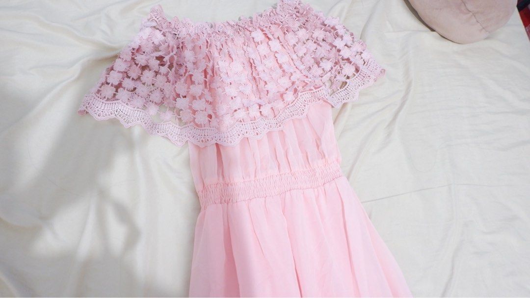 Blush Pink off shoulder dress (Category: Dresses) located in Las Pinas. Submitted by kmp1121 (Listing ID 1299574563, Image 1). Description: .