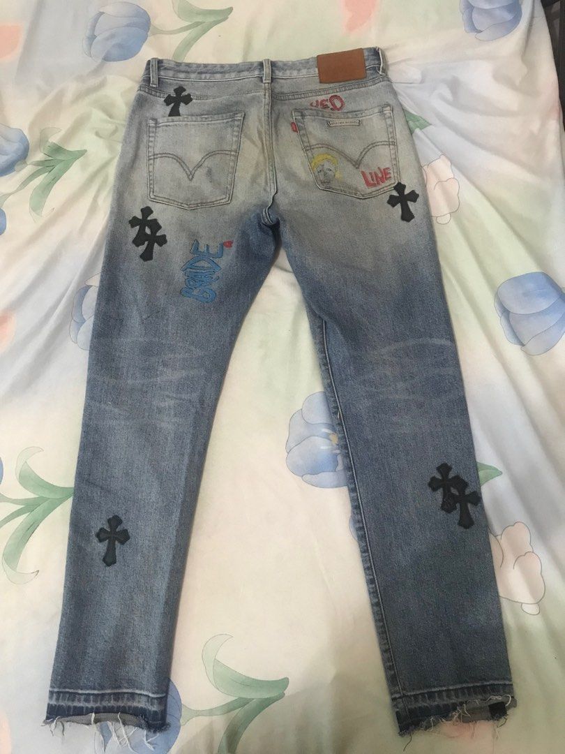 Chrome Hearts X Matty Boy Exclusive (Category: Jeans) located in Subic. Submitted by jjjldcxz63056 (Listing ID 1299487103, Image 2). Description: Chrome Hearts X Matty Boy Exclusive Dimes W:32-34 | L: 41 Leg Opening: 40 Good condition Solid pamorma Mop: Gcash J&T / LBC.