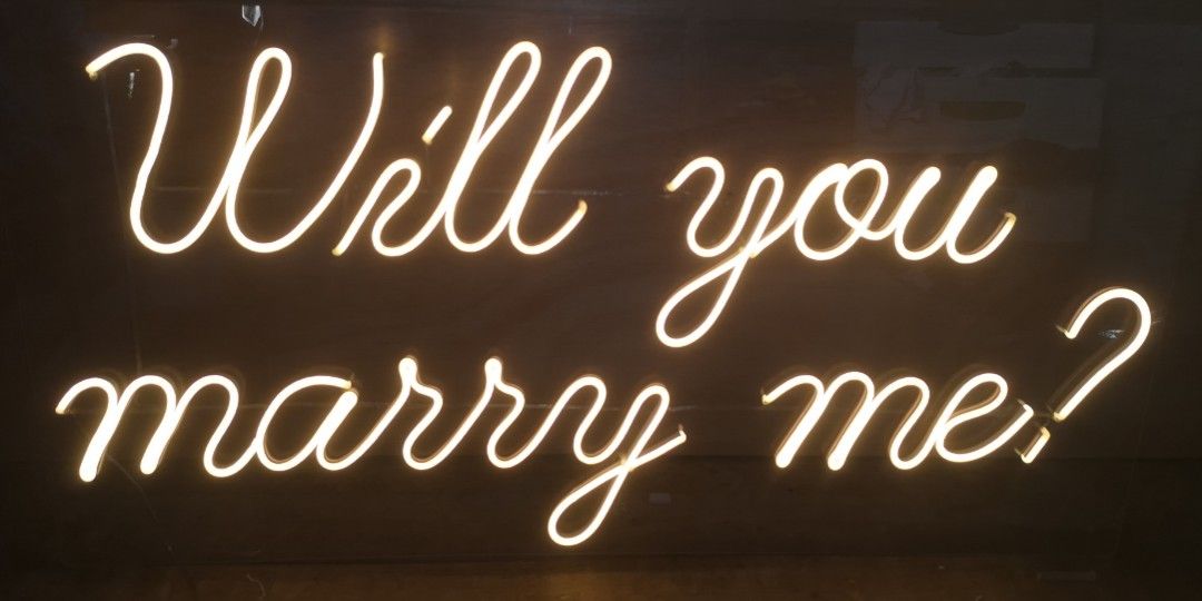Customized Neon Signs (Category: Huawei) located in Mandaluyong City. Submitted by pedro_creatives (Listing ID 1299589691, Image 1). Description: Affordable neon signs for events or any occasion...
