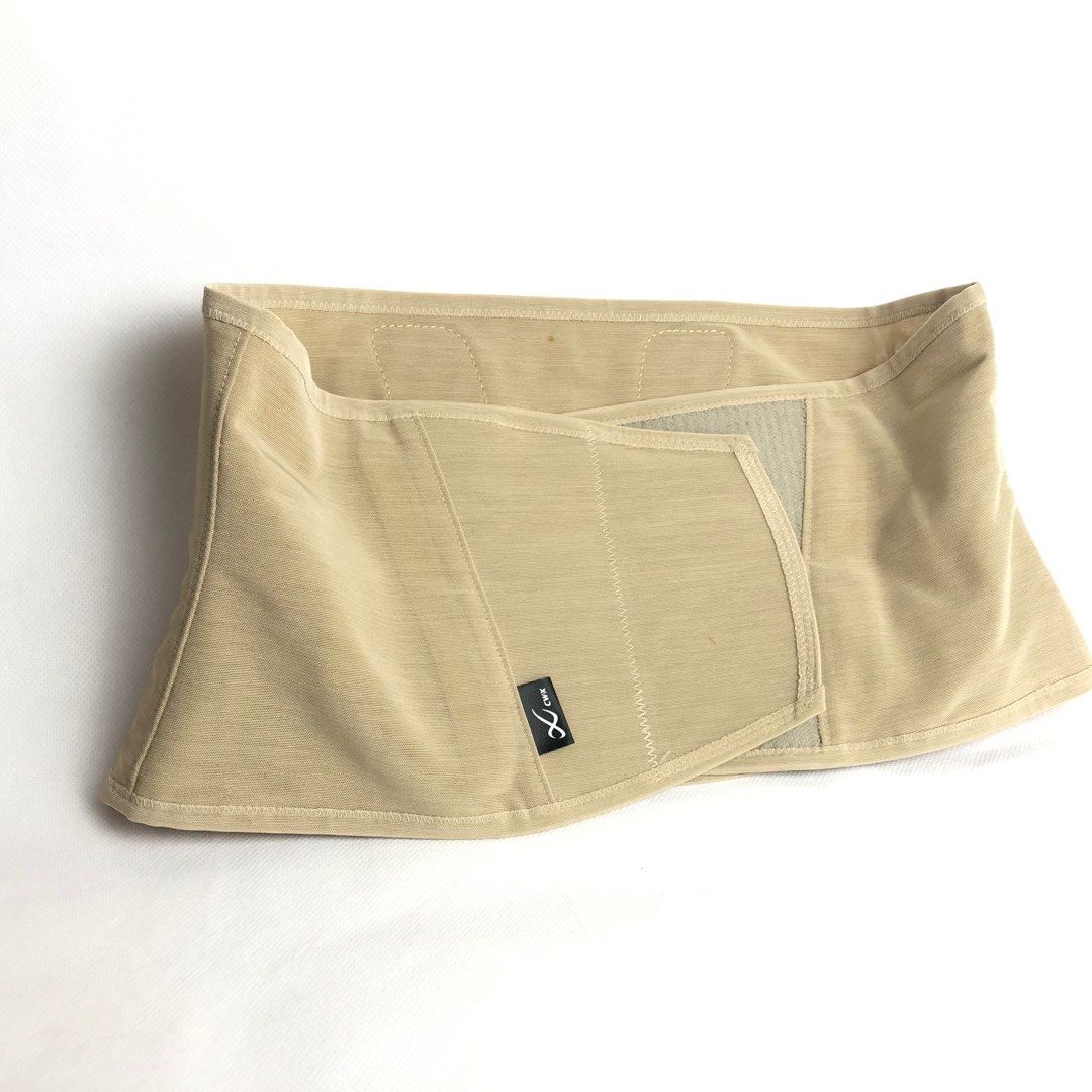 CWX Lightweight Lumbar Back Support (Size: LL) (Category: Braces, Support & Protection) located in Tagaytay City. Submitted by barenwolf (Listing ID 1299523839, Image 1). Description: Size: LL *Note: It has some minor storage stains (as shown in the photos)..