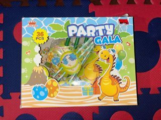 Dinosaur Party Gala 36pcs props