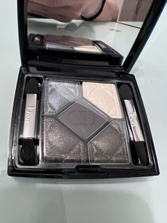 （分類：）位於 。 由 kar.dkss 提交（商品編號 1297346102，圖片 1）。簡介： 。