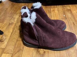 (Category: ) located in . Submitted by usagina (Listing ID 1299554033, Image 1). Description: .