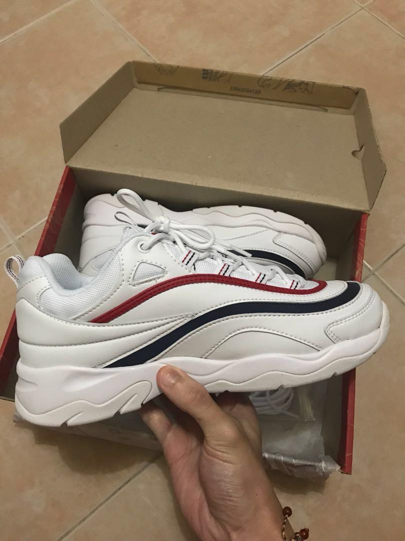 Fila ray white navy red deals