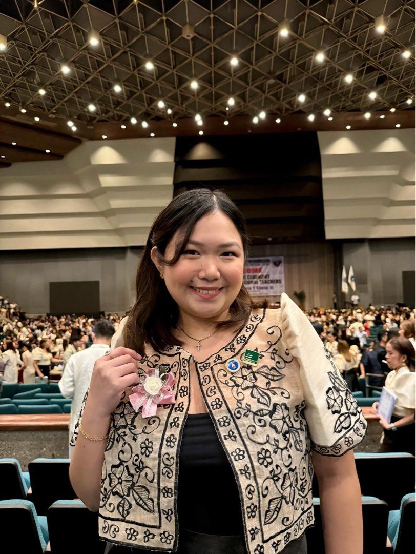 Plus size filipiniana top