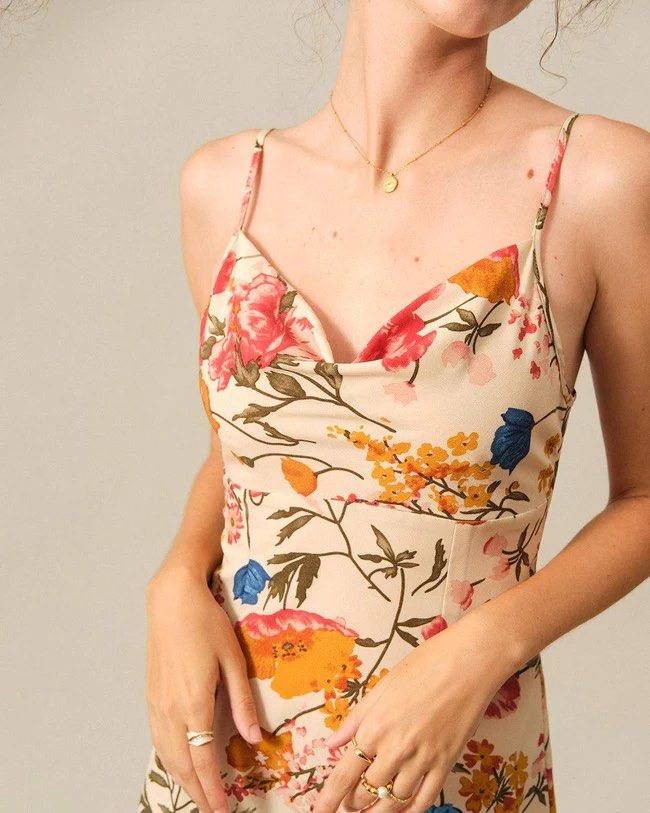 FLORAL COWL DRESS (Category: Dresses) located in Quezon City. Submitted by mkdlg (Listing ID 1299605871, Image 3). Description: Bought in states Fits M-L.