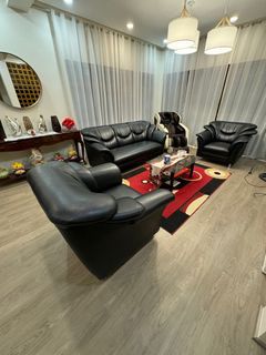(RUSH) German Leatherette Black Sofa Set
