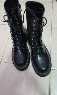 H&M boots - unused