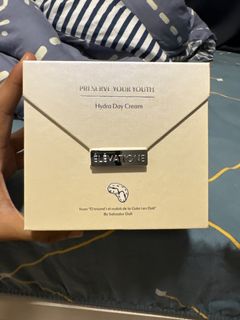（分類：）位於 。 由 jacky04299 提交（商品編號 1299505801，圖片 1）。簡介： 。