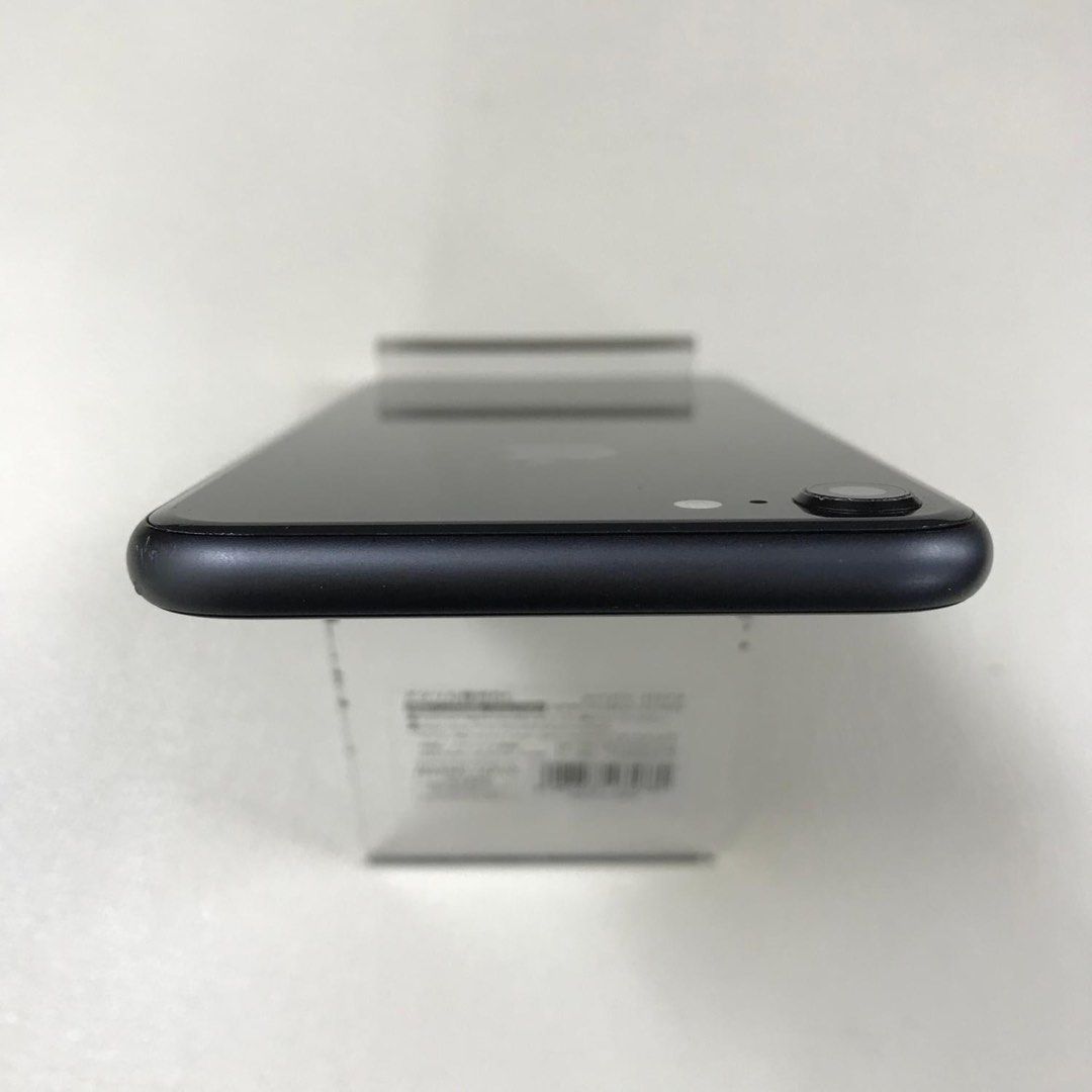 iPhone 8 256gb Sale✨ (Category: iPhone 8 Series) located in Manila. Submitted by TekiCashGadgetsph (Listing ID 1299474601, Image 2). Description: (FU) Open-line, any sim working (worldwide) - Guaranteed original iPhone not fake/copy accessories with box Secondhand Good as new not abused! Presentable •Original Lcd • no issue hidden issues • no apple id / iCloud id • Good batthealth • Good cam front/back • Good Performance • Good touch id • Good us