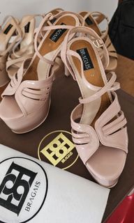 (Category: ) located in . Submitted by normandycloset (Listing ID 1299526704, Image 1). Description: .