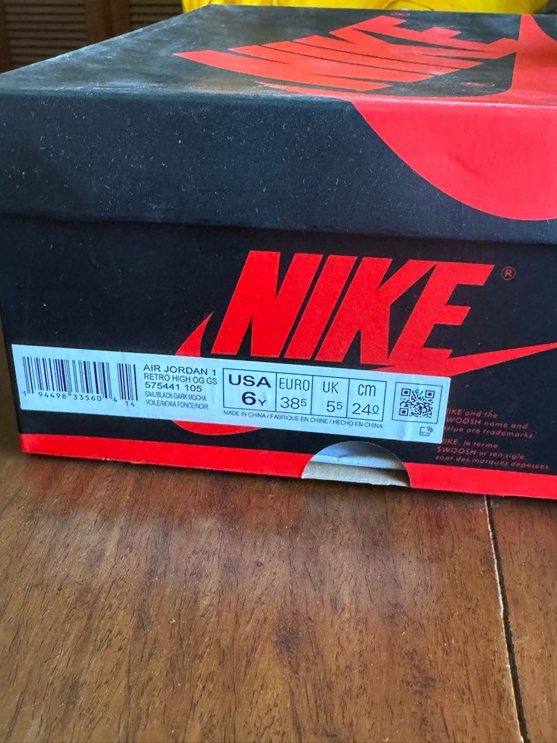 Jordan 1 Dark Mocha (7womens) (Category: Sneakers) located in Cebu City. Submitted by cebaesthetic (Listing ID 1299620289, Image 2). Description: Very good condition 9/10 Size: 6Y or 7 womens Complete inclusions, box and free laces Rfs: need funds.