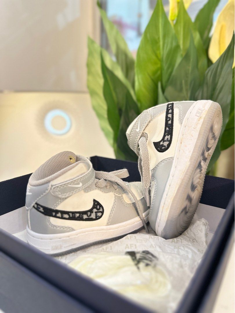 Nike dior kids 2025