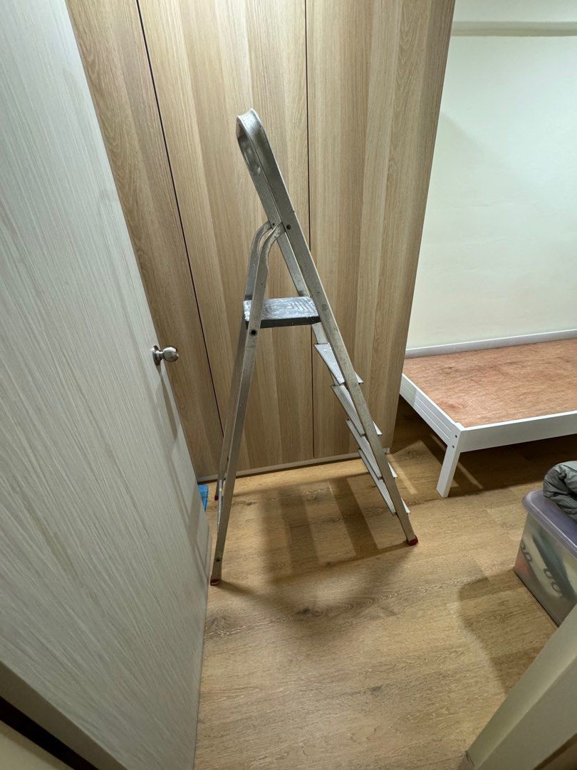 Ladder