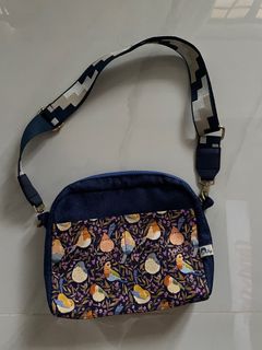 (Category: ) located in . Submitted by relovepreloved (Listing ID 1299530964, Image 1). Description: .