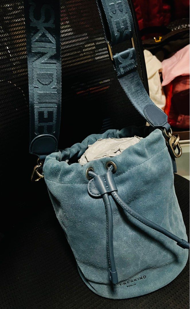 Liebeskind Berlin Bucket Bag in S Faded Blue