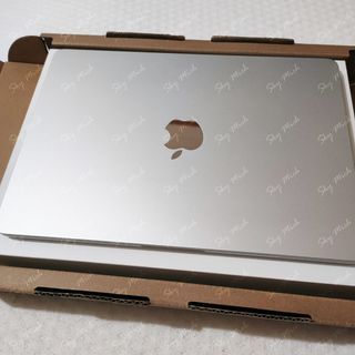 Macbook Air M2 - 512GB SSD 8GB RAM - Apple Silicon M2 Chip - Silver
