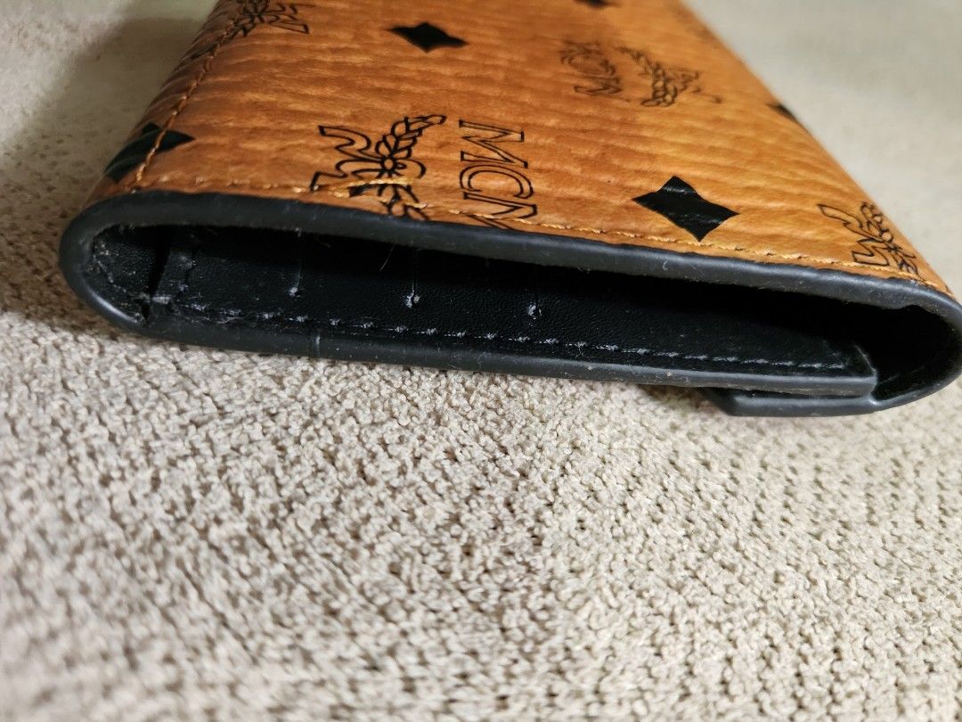 McM visetos long wallet in cognac (Category: Luxury Bags & Wallets) located in Taguig. Submitted by starbucksph (Listing ID 1299461715, Image 3). Description: McM visetos long wallet in cognac walang etiketa.