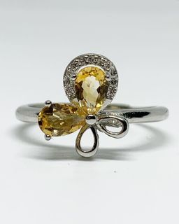 Natural Butterfly Citrine •