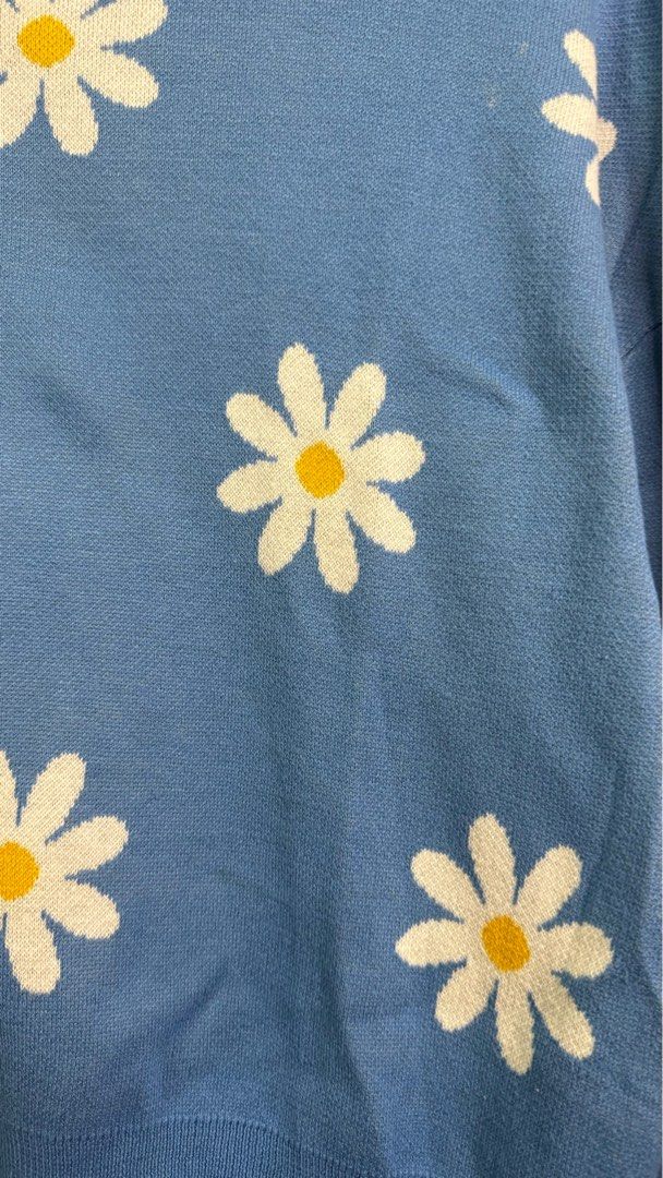 Nikka k blue daisy sweater (Category: Longsleeves) located in Quezon City. Submitted by thegentlemensraiment (Listing ID 1299563983, Image 3). Description: .