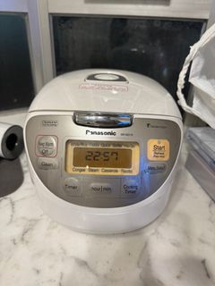 （分類：）位於 。 由 kcryau 提交（商品編號 1299596172，圖片 1）。簡介： 。