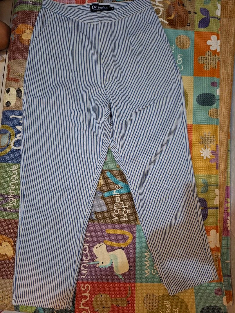 Pants (Category: Other Bottoms) located in Singapore. Submitted by maryamax (Listing ID 1299599129, Image 3). Description: .