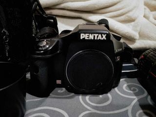 PENTAX K200D KIT with 3 lenses and accessories