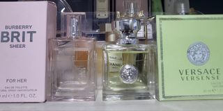 Perfumes declutter