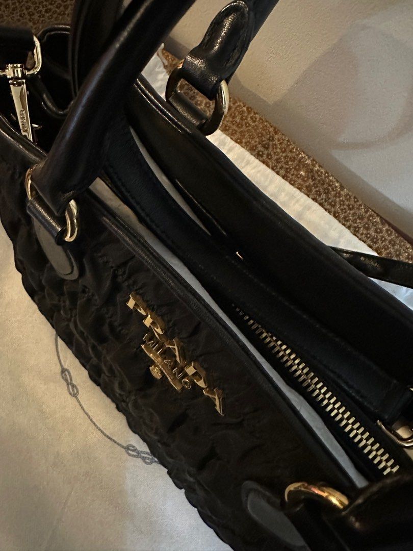 Prada Tessuto Gaufre Borsa A Mano 1BA173 Luxury Bags Wallets on Carousell
