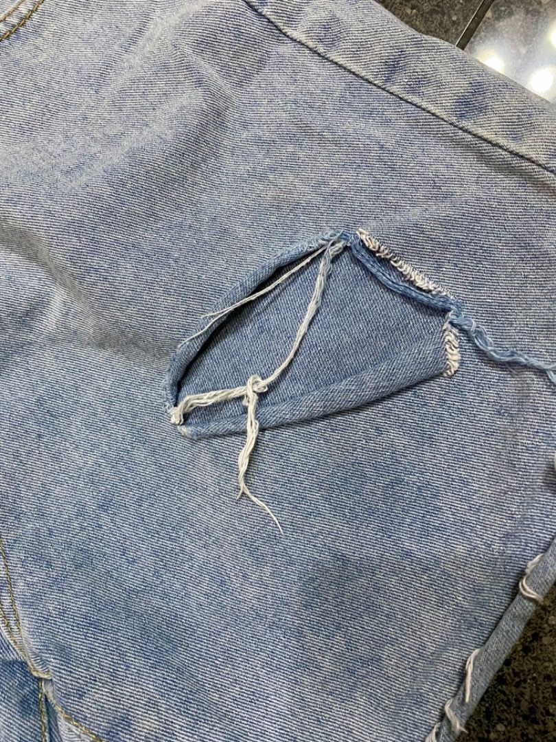 Preloved Denim Shorts. (Category: Shorts) located in Manila. Submitted by janicaking (Listing ID 1299609170, Image 2). Description: 100 for 2. Has washable stains. •Size: Small-Medium. 📩Dm me if interested! 📍Pandacan, Manila..