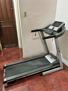 Questor Treadmill