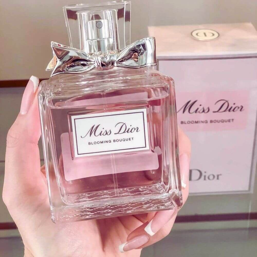 Blooming bouquet 100 ml online