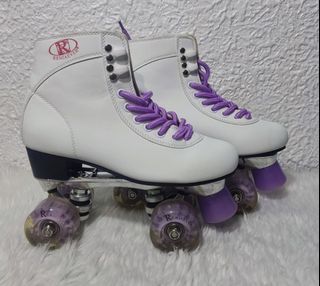 Reniaever Roller Blades with lights