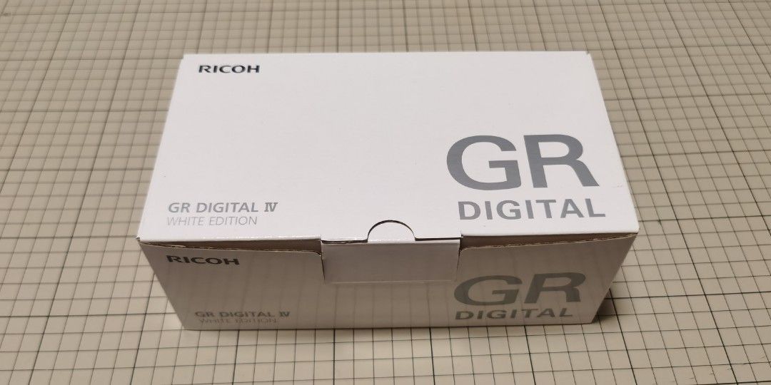 Ricoh GRD4 GR DIGITAL IV White Limited Edition Brand New (0 
