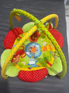 (Category: ) located in . Submitted by younikbrandedapparel (Listing ID 1299475495, Image 1). Description: .