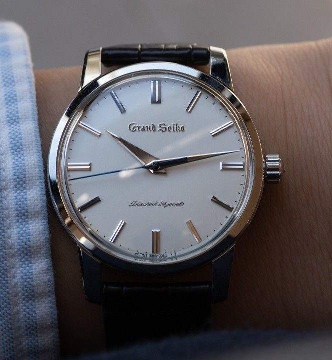 Grand seiko sbgw033 top