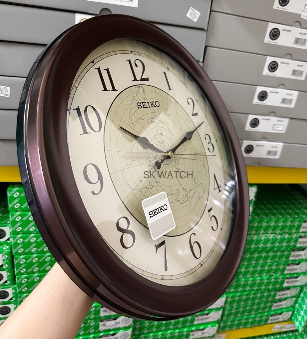 Seiko World Map Wall Clock / QXA709B, Furniture & Home Living, Home