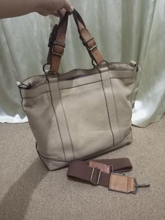 (Kategori: ) berada di . Dikirim oleh tia_3h (ID iklan 1299571907, Gambar 1). Deskripsi: .