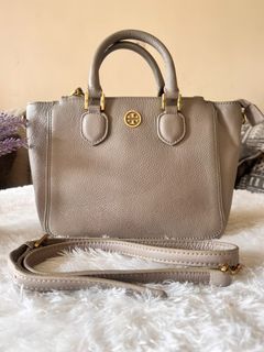 (Kategori: ) berada di . Dikirim oleh rumah_raihan (ID iklan 1299591211, Gambar 1). Deskripsi: .