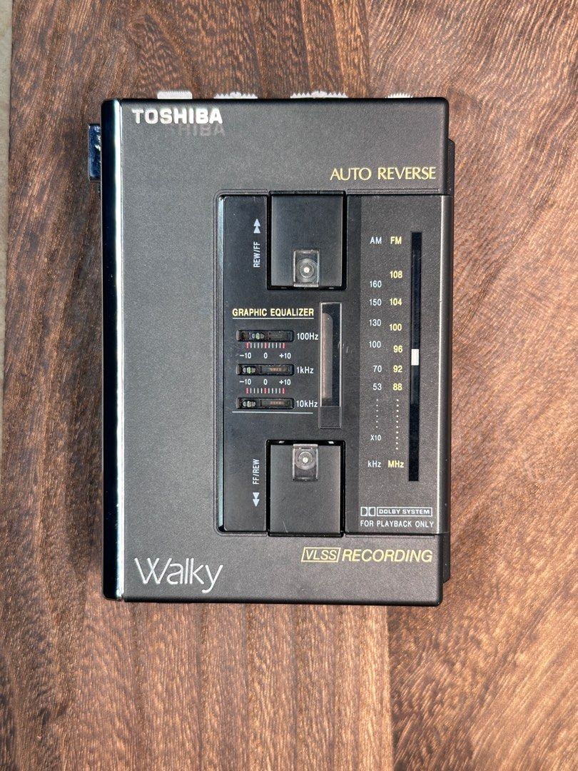 TOSHIBA 東芝walky KT-AS2 Toshiba KT-AS2 (1983) KT-AS2 is the successor to KT-AS1 and