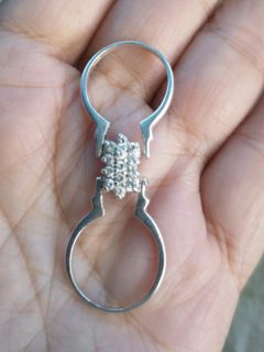 (Category: ) located in . Submitted by clovergold888 (Listing ID 1299619542, Image 1). Description: .