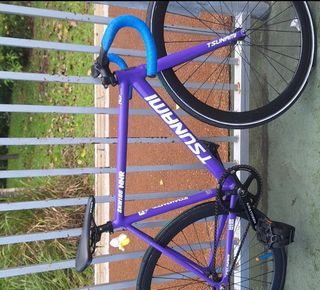 (Category: ) located in . Submitted by holabay32 (Listing ID 1299575466, Image 1). Description: .