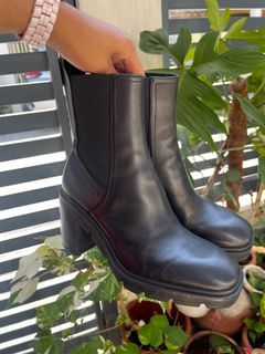 Zara leather boots