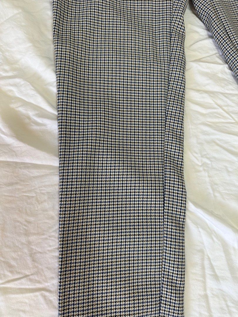 Zara trousers, Women's Fashion, Bottoms, Other Bottoms on Carousell