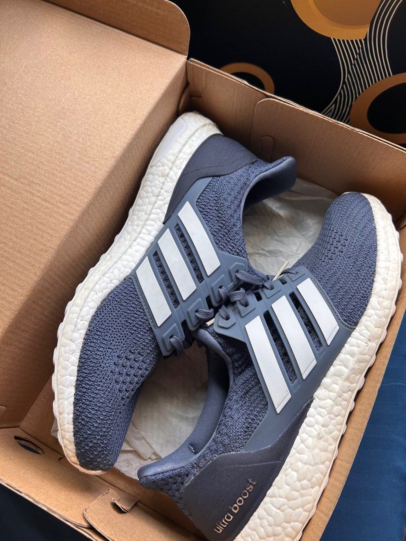 Ultraboost tech ink 2025
