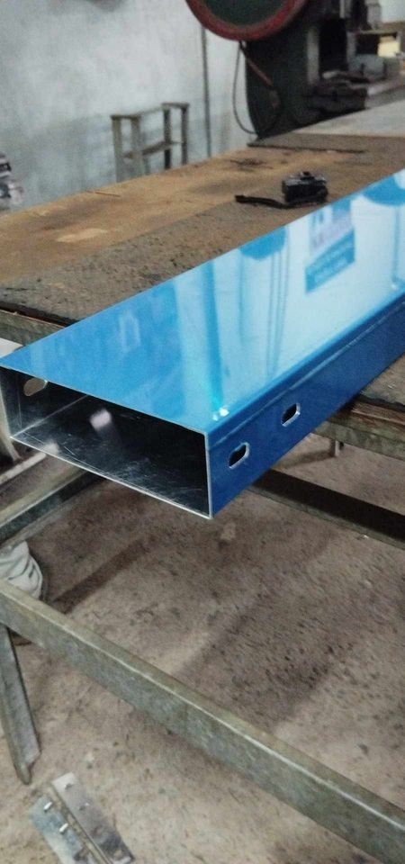 ALUMINUM CABLE TRAY FOR ELECTRICAL CONTRACTORS (Category: Construction & Building Materials) located in Bacoor. Submitted by calmtree.64bff5 (Listing ID 1299725730, Image 3). Description: DELIVERY OF THE DAY!!!!!!! ALUMINUM CABLE TRAY SOLID WIREWAY - Delivery bound to CLARK,PAMPANGA client. 1.5mm thickness, Bare Aluminum Finish, complete with nuts and bolts and connectors. Thank you for trusting your requirement with us and hope to receive more o