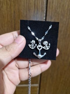 Anchor earrings & necklace set